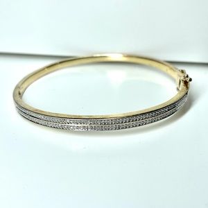Beautiful Diamond and Gold Vermail Bracelet